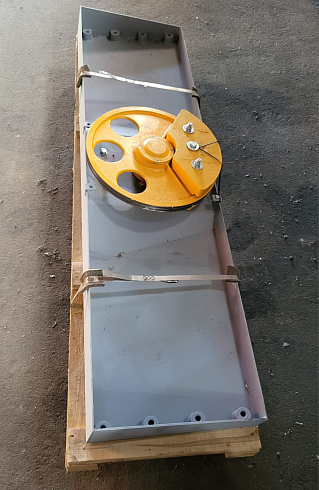 Траверса БИС 100 000.00.1600 000: купить в Уфе