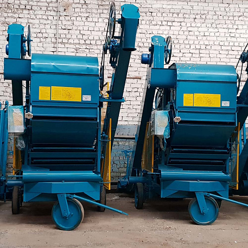 Очиститель вороха самопередвижной ОВС-25 с част.: купить в Уфе