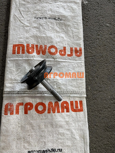 Ролик опорный К-547 с коротким валом: купить в Уфе