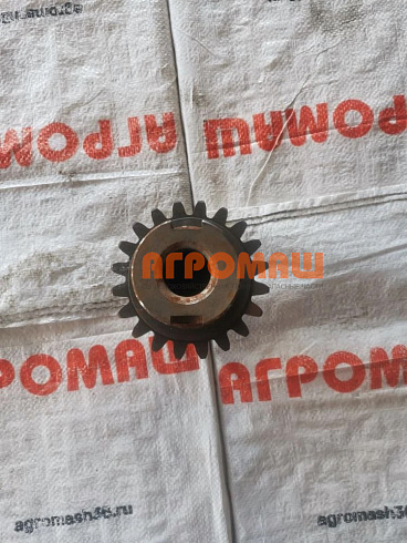 Вал-шестерня поворотного круга КШП 03.12.08: купить в Уфе