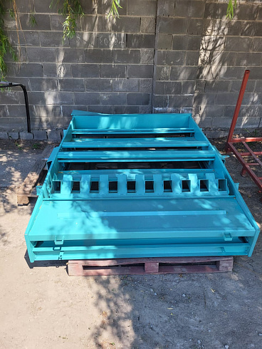 Верхний решетный стан К527 (Голый- боковины и лотки): купить в Уфе