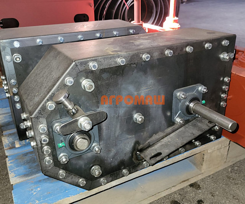 Редуктор самохода ЗЭ 07.000 стальной болтовой: купить в Уфе