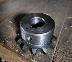 Звездочка Н 022.040-01 ( ЗС 6039) (Н.116.481) (Z=12. t=19.05, вн Ф25): купить в Уфе