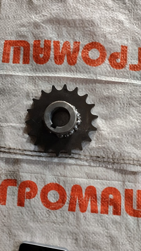 Звездочка мотор-редуктора К527 z=18 t=19,05: купить в Уфе