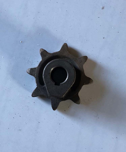 Звездочка Н 023.206-01 (Z=8 ф25): купить в Уфе