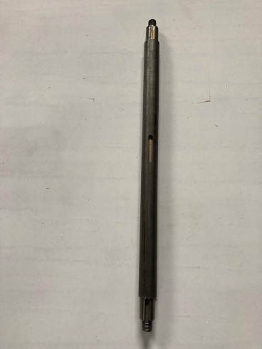 Вал ЗП 02.617 питатель, центральный: купить в Уфе