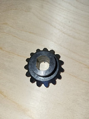 Шестерня коническая регулировки аспирации К-527, К-547 (пласт.): купить в Уфе