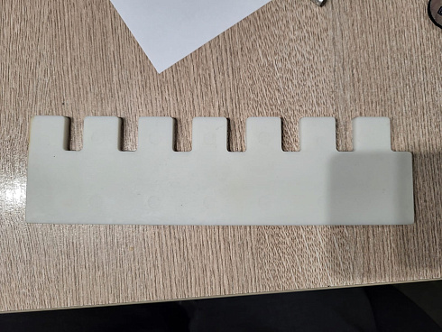 Щетка очистки верх. решета К-527 селикон (к-т 65шт) идет на верхнии стан: купить в Уфе